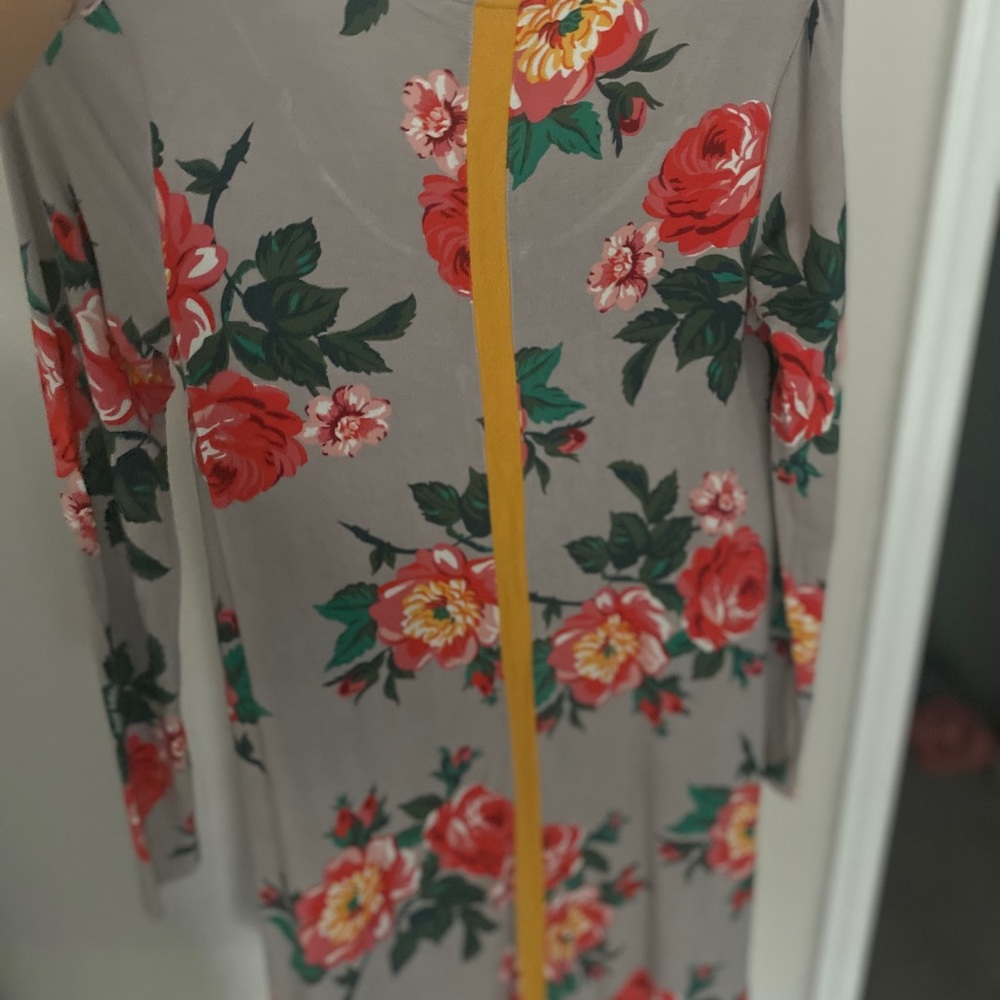 XS women’s dress